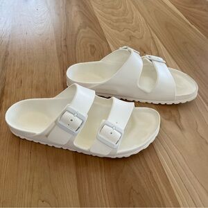 Birkenstock Arizona EVA Slides Size 39/8.5 White